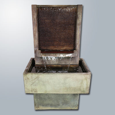 Brentwood Fountain Short with Base